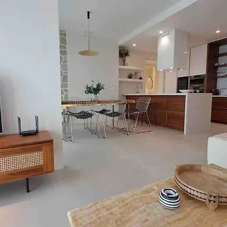 Amazing Brand New Flat In Vlore
